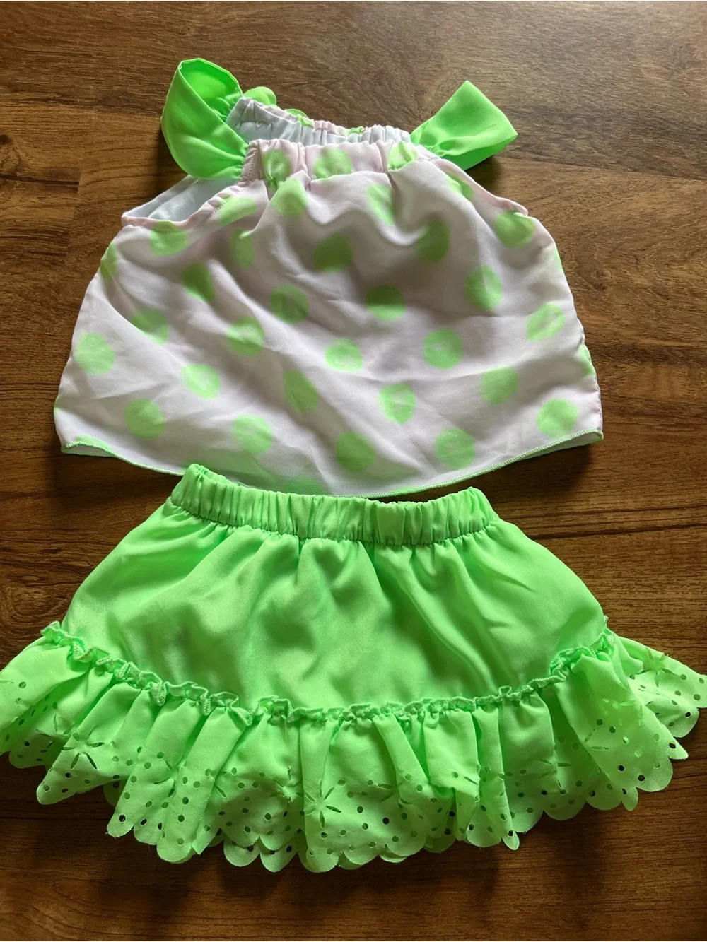 Little Lass Baby Outfit 12m months 2 Piece tank top shorts - Picture 4 of 4